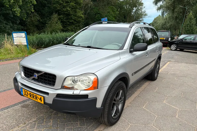 Volvo XC90 (2004)