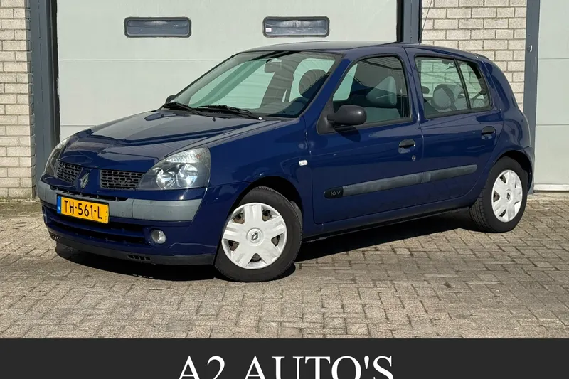 Renault Clio (2003)