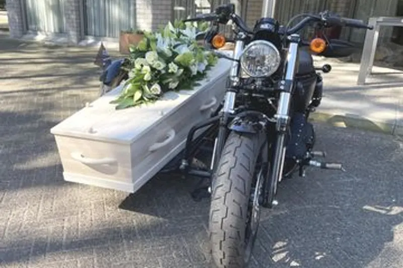 Harley-Davidson Uitvaart (2020)