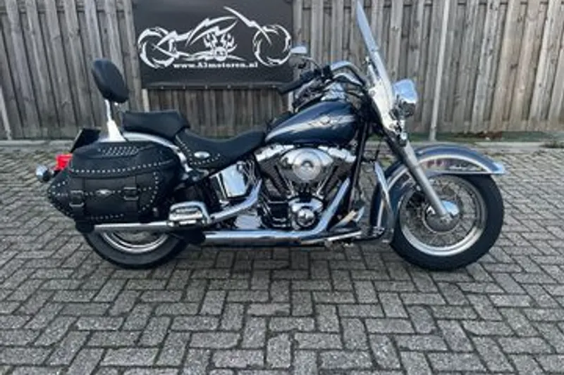 Harley-Davidson Heritage Softail Classic (2003)
