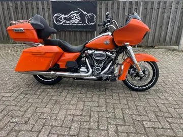 Harley-Davidson Road Glide Special (2024) — foto 1