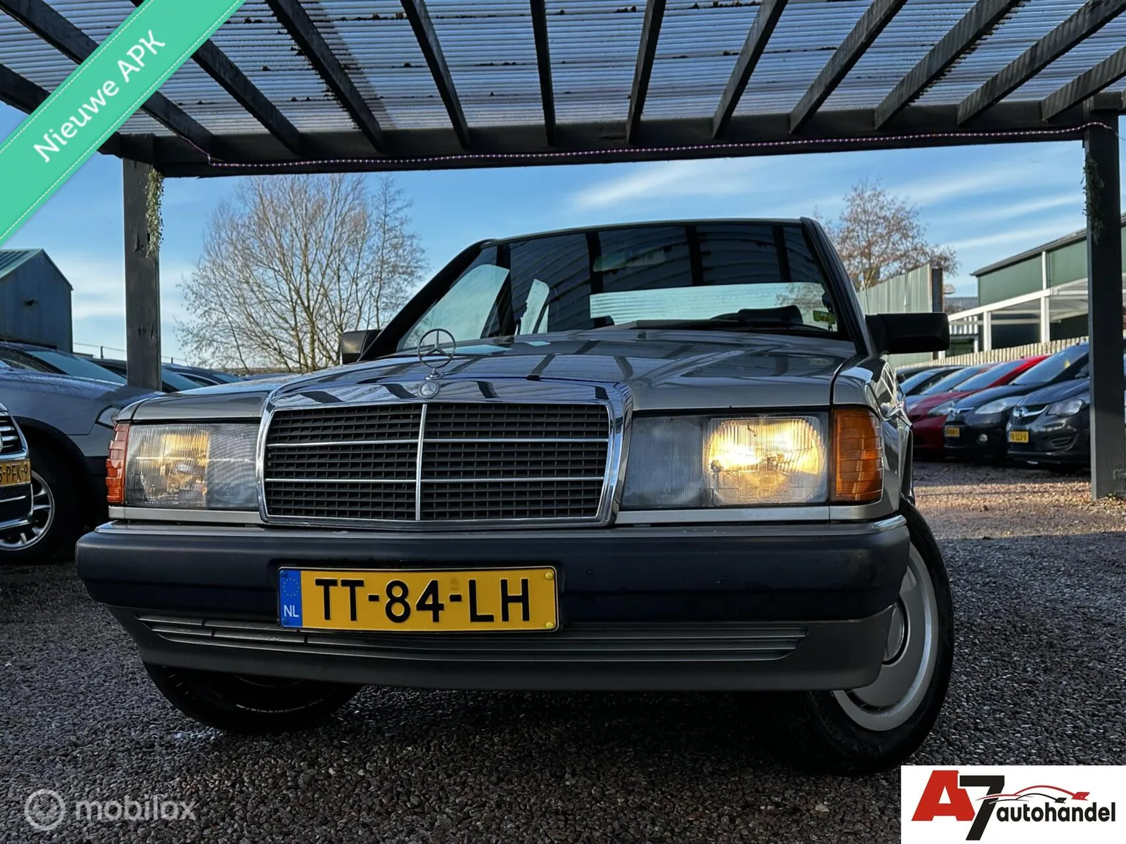 Mercedes-Benz 190-Serie (1988) — foto 1