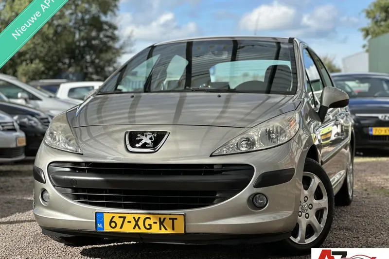 Peugeot 207 (2007)