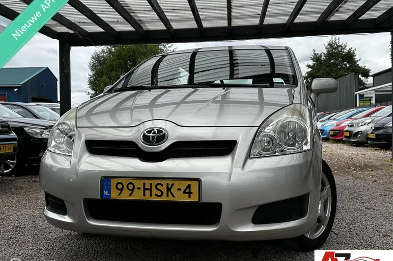 Toyota Verso (2009)