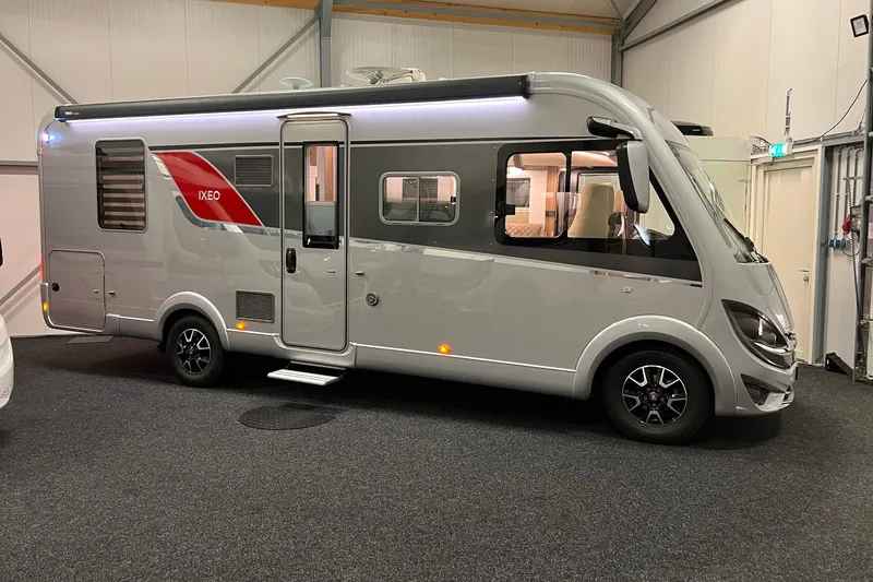 Bürstner Ixeo (2019)