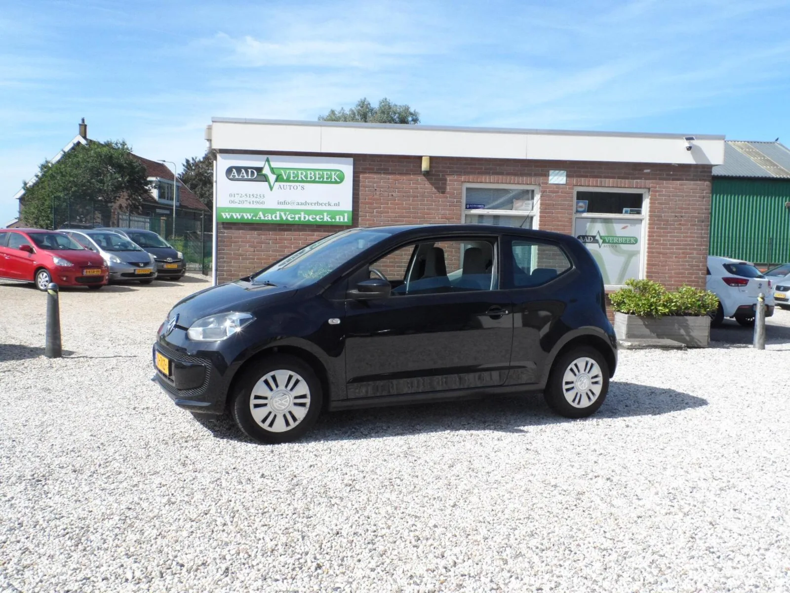 Volkswagen Up! (2012) — foto 1