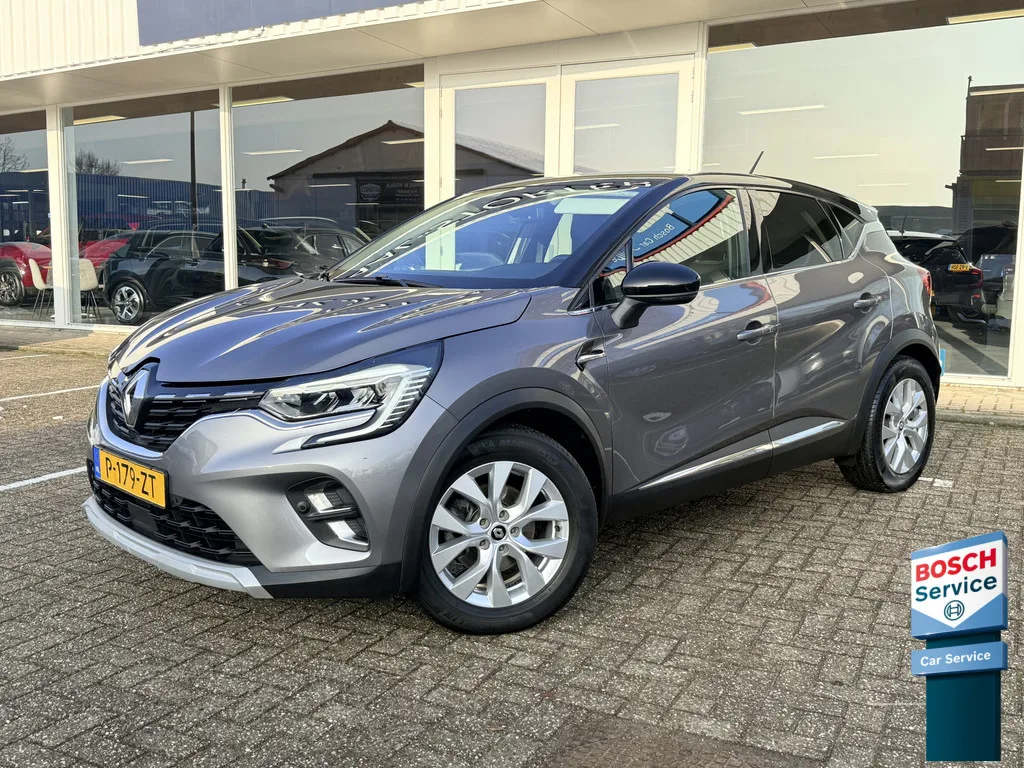 Renault Captur (2022) — foto 1