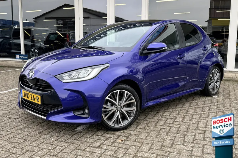 Toyota Yaris (2024)