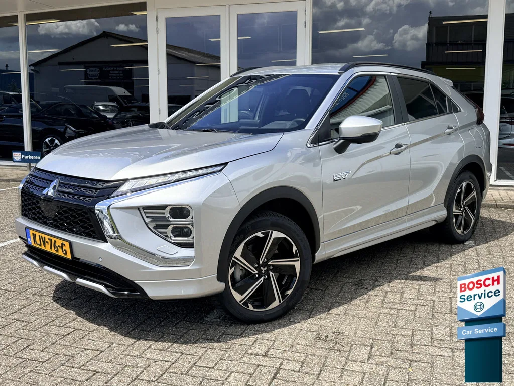 Mitsubishi Eclipse Cross (2025) — foto 1