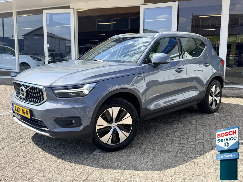Volvo XC40 (2021) — foto 1