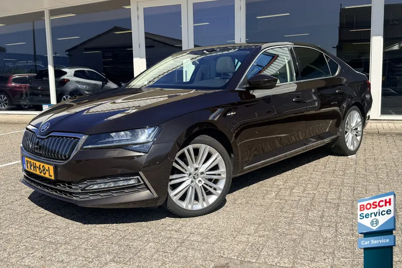 Škoda Superb (2020)
