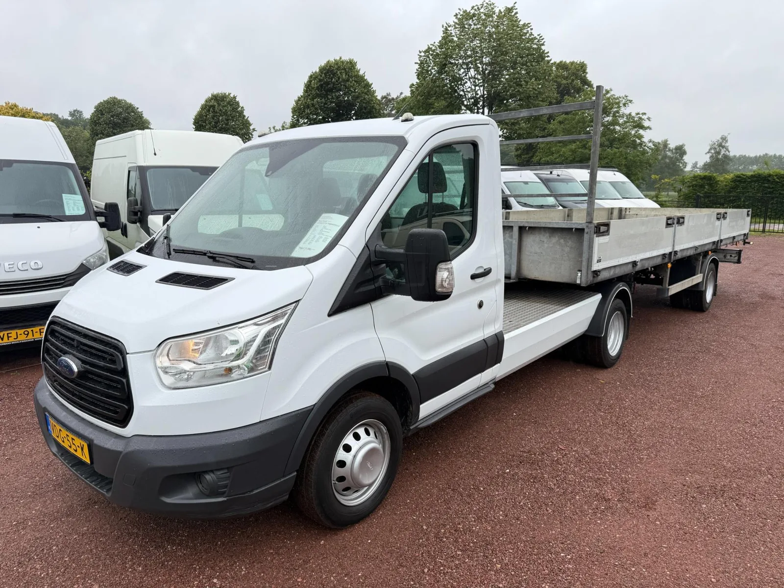 Ford Transit (2019) — foto 1