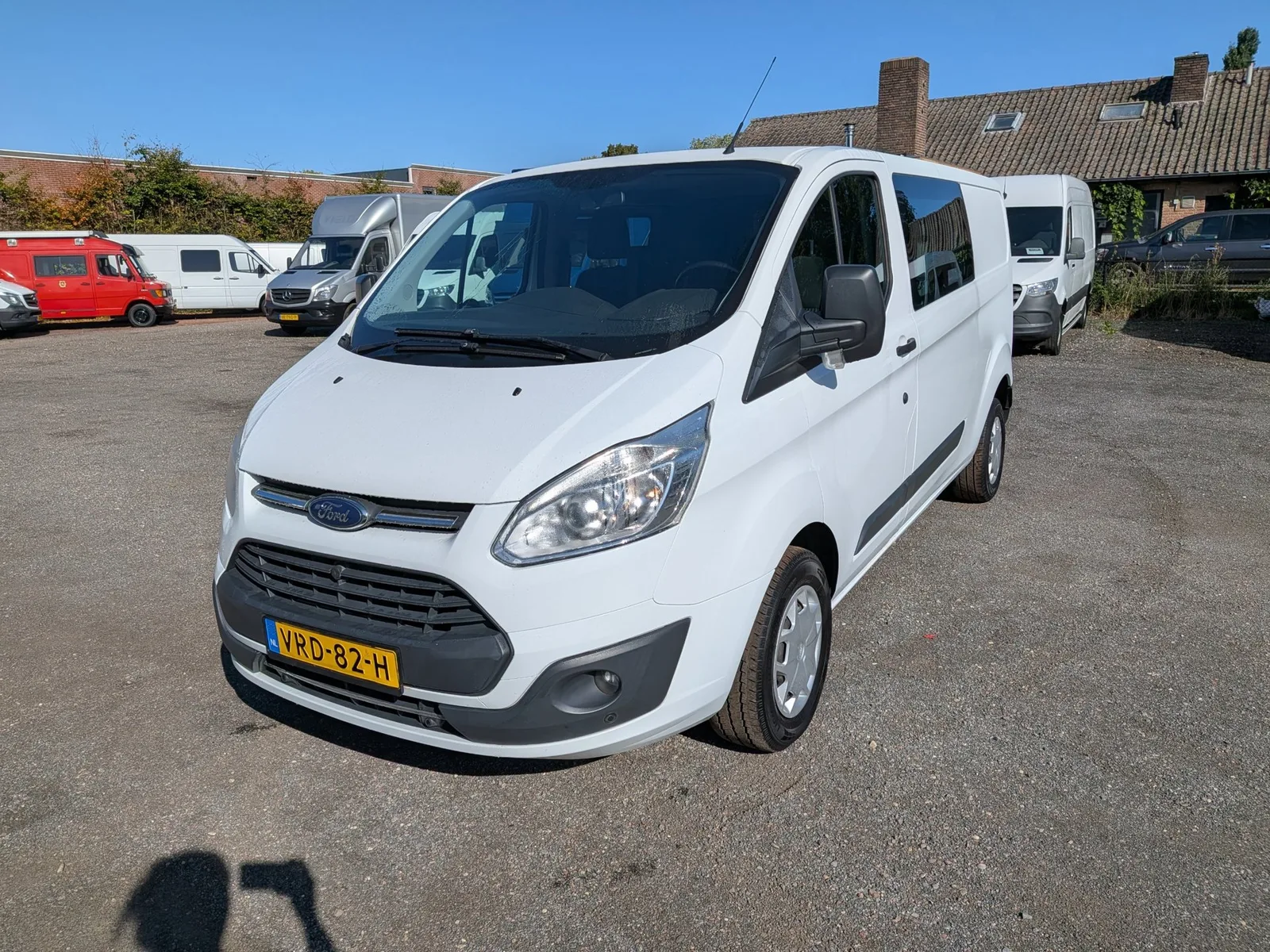 Ford Transit Custom (2017) — foto 1