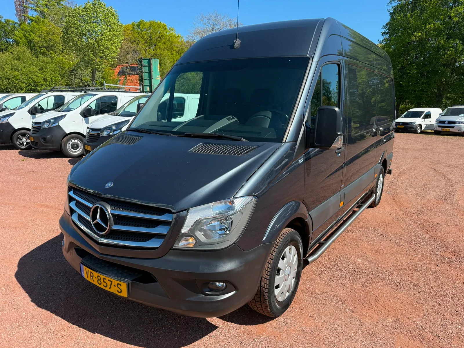 Mercedes-Benz Sprinter (2015) — foto 1