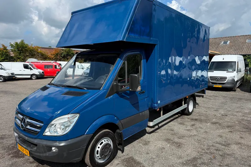 Mercedes-Benz Sprinter (2009)