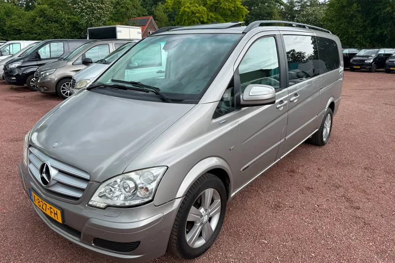 Mercedes-Benz Viano (2012)