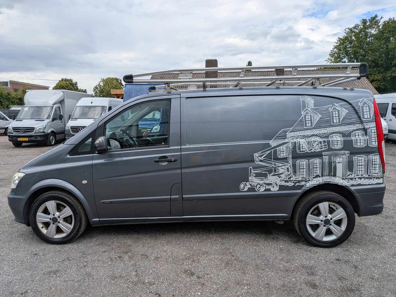 Mercedes-Benz Vito (2011) — foto 1
