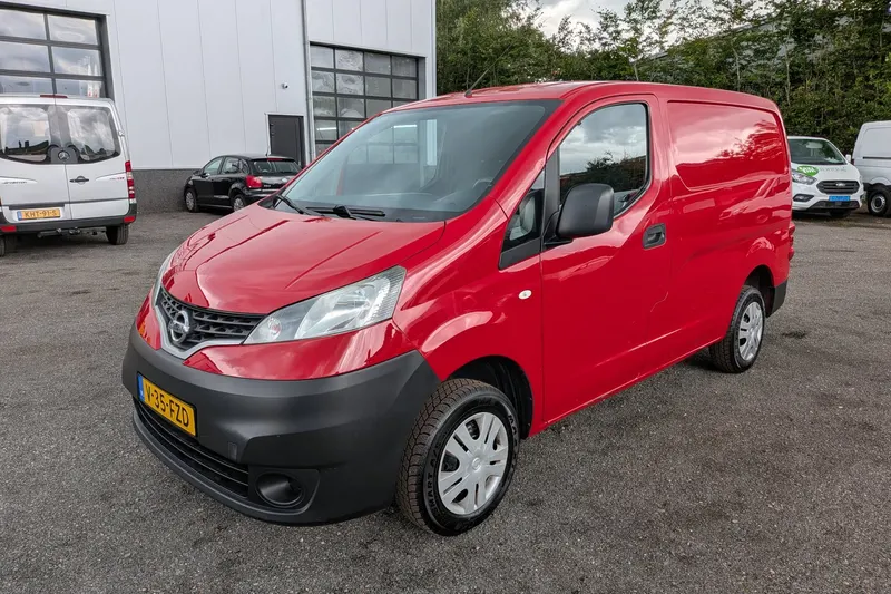 Nissan NV200 (2012)