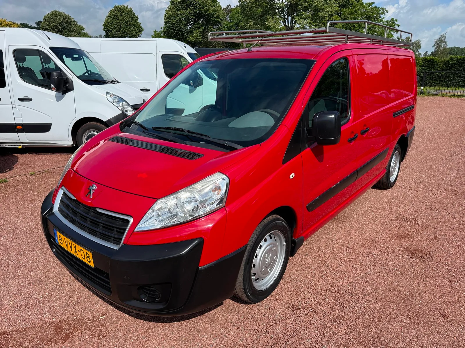 Peugeot Expert (2012) — foto 1