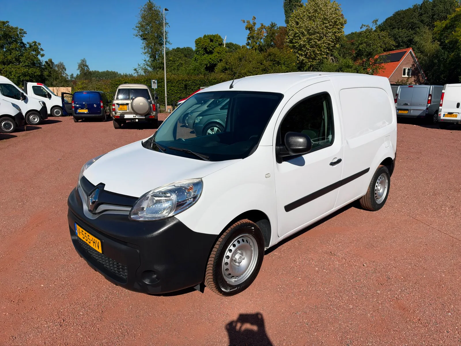 Renault Kangoo (2017) — foto 1