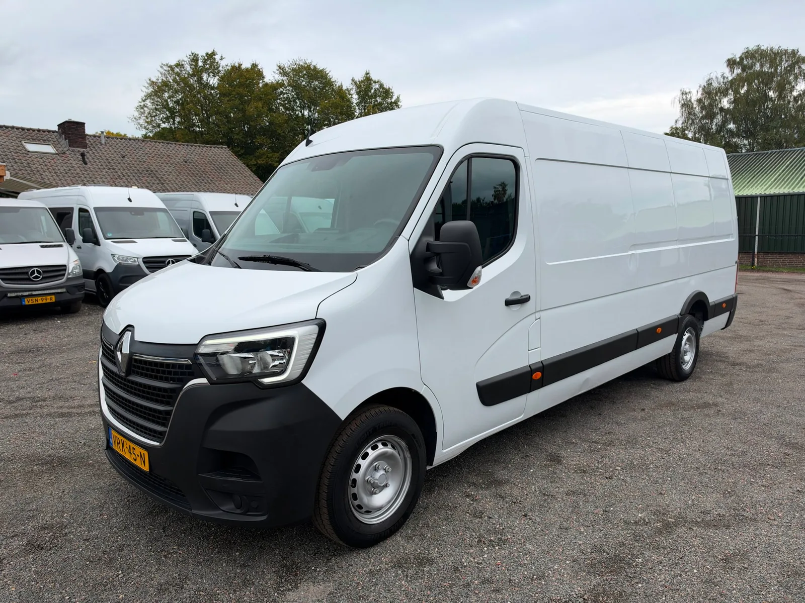 Renault Master (2022) — foto 1