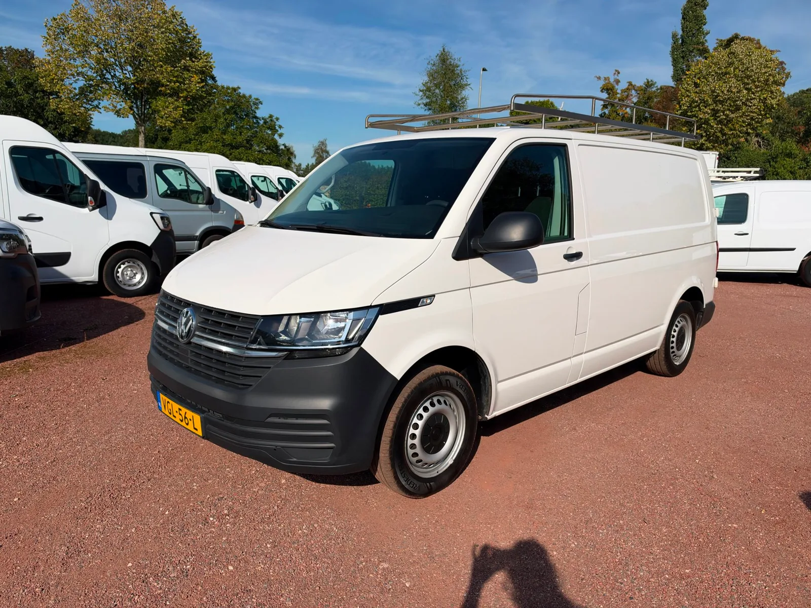Volkswagen Transporter (2020) — foto 1
