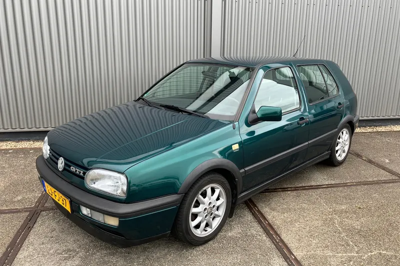 Volkswagen Golf (1995)