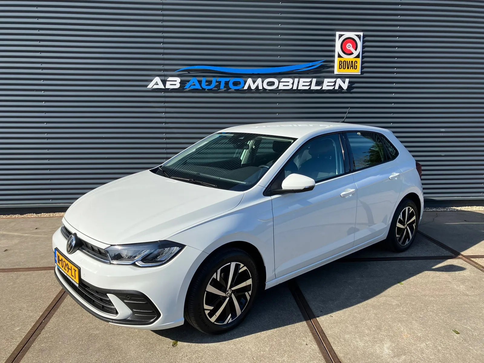 Volkswagen Polo (2021) — foto 1