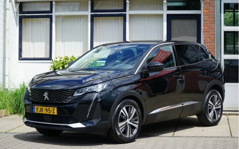 Peugeot 3008 (2022) — foto 1