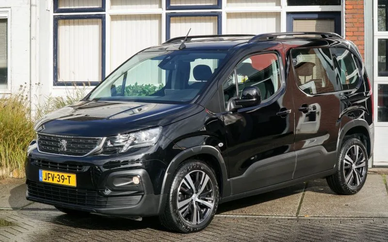 Peugeot Rifter (2026) — foto 1