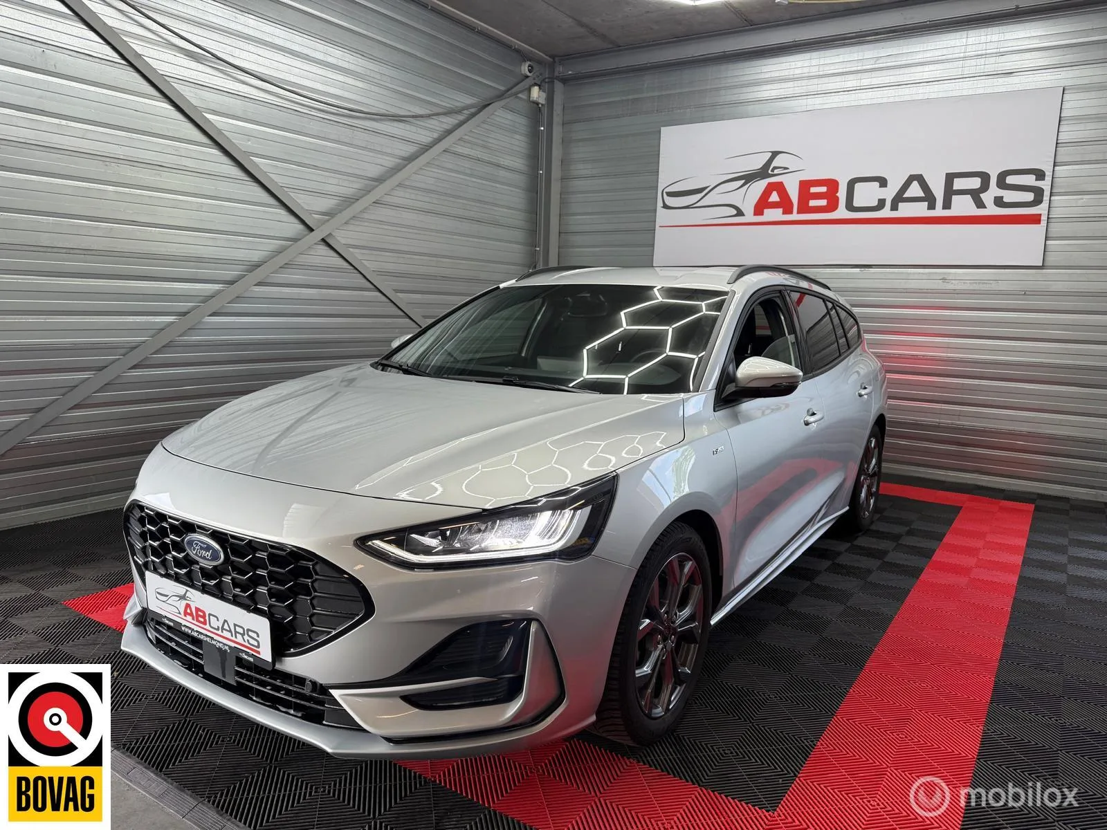 Ford Focus (2023) — foto 1