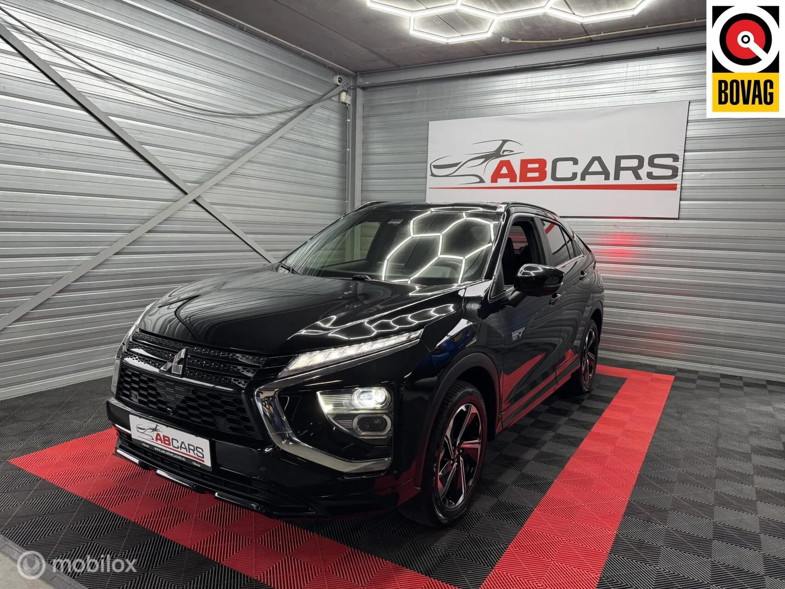 Mitsubishi Eclipse Cross (2022) — foto 1