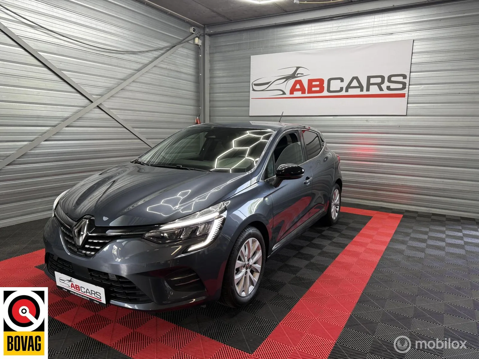 Renault Clio (2021) — foto 1