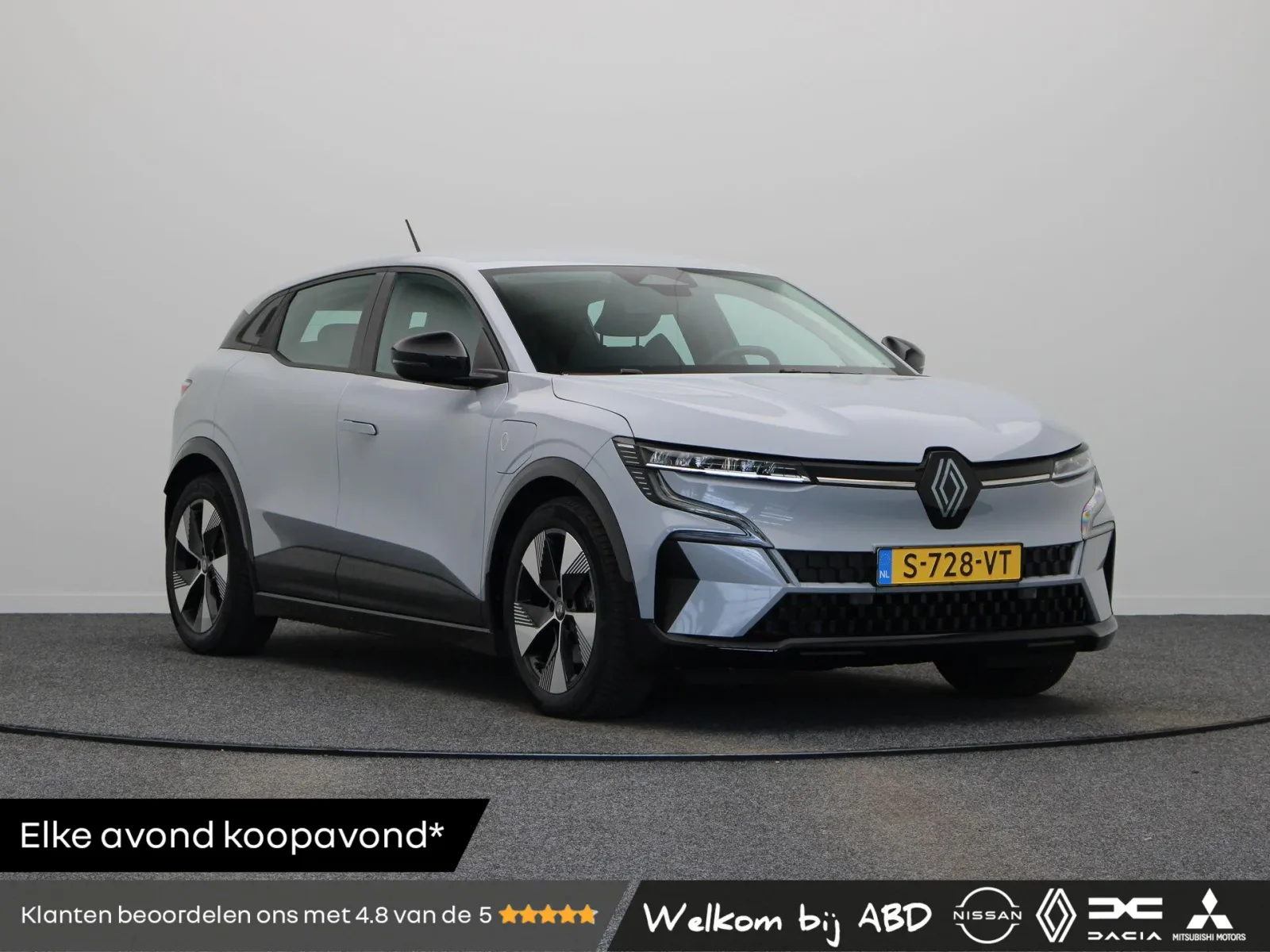 Renault Mégane E-Tech (2023) — foto 1