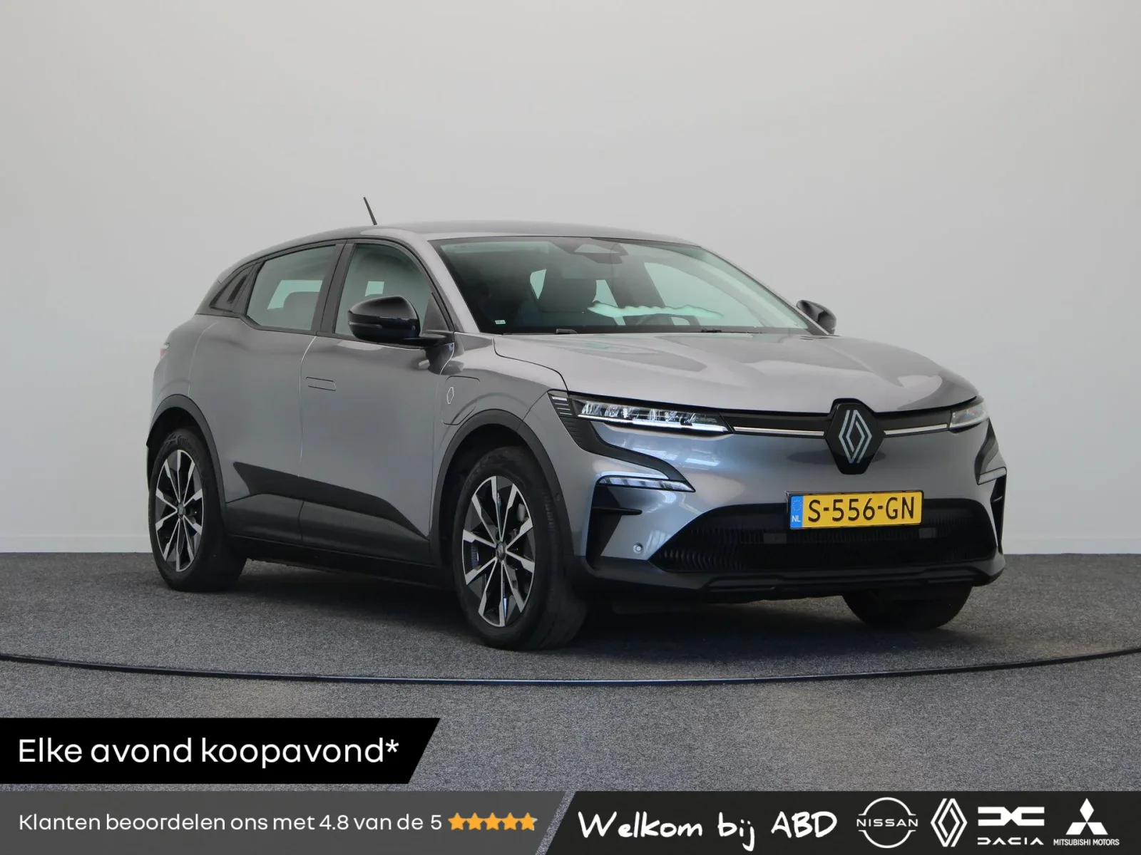 Renault Mégane E-Tech (2023) — foto 1
