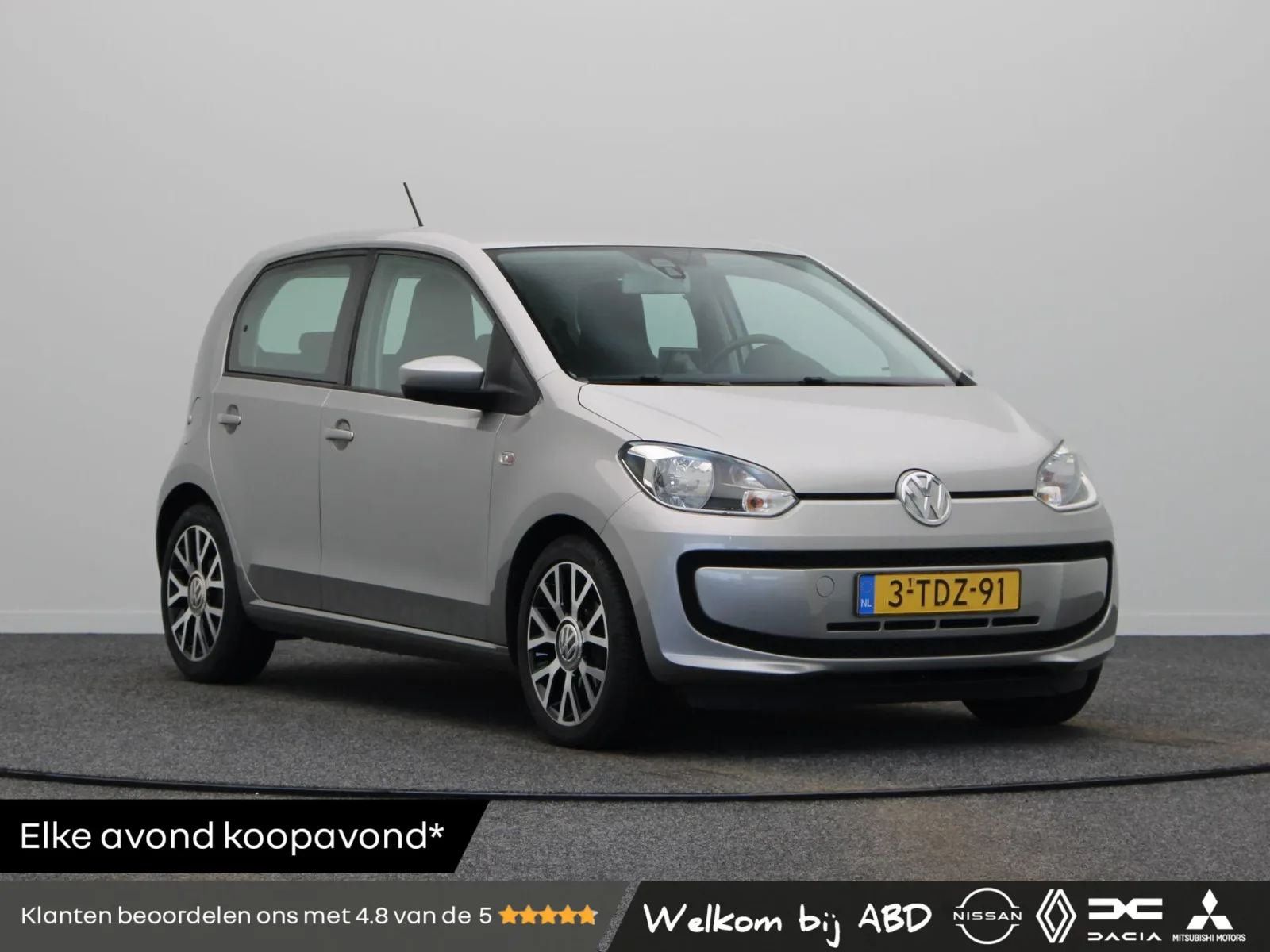 Volkswagen Up! (2014) — foto 1