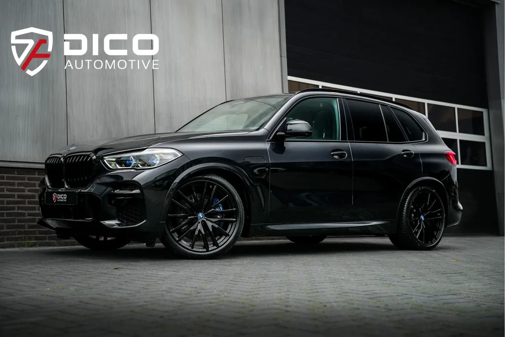 BMW X5 (2022) — foto 1