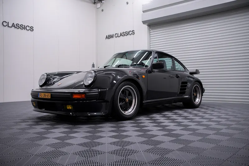 Porsche 930 (1989)