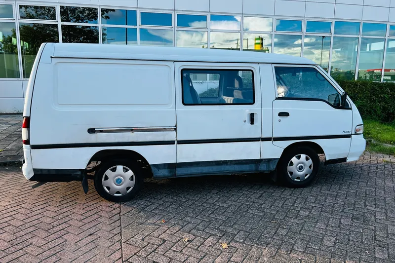 Hyundai H 100 (1996)