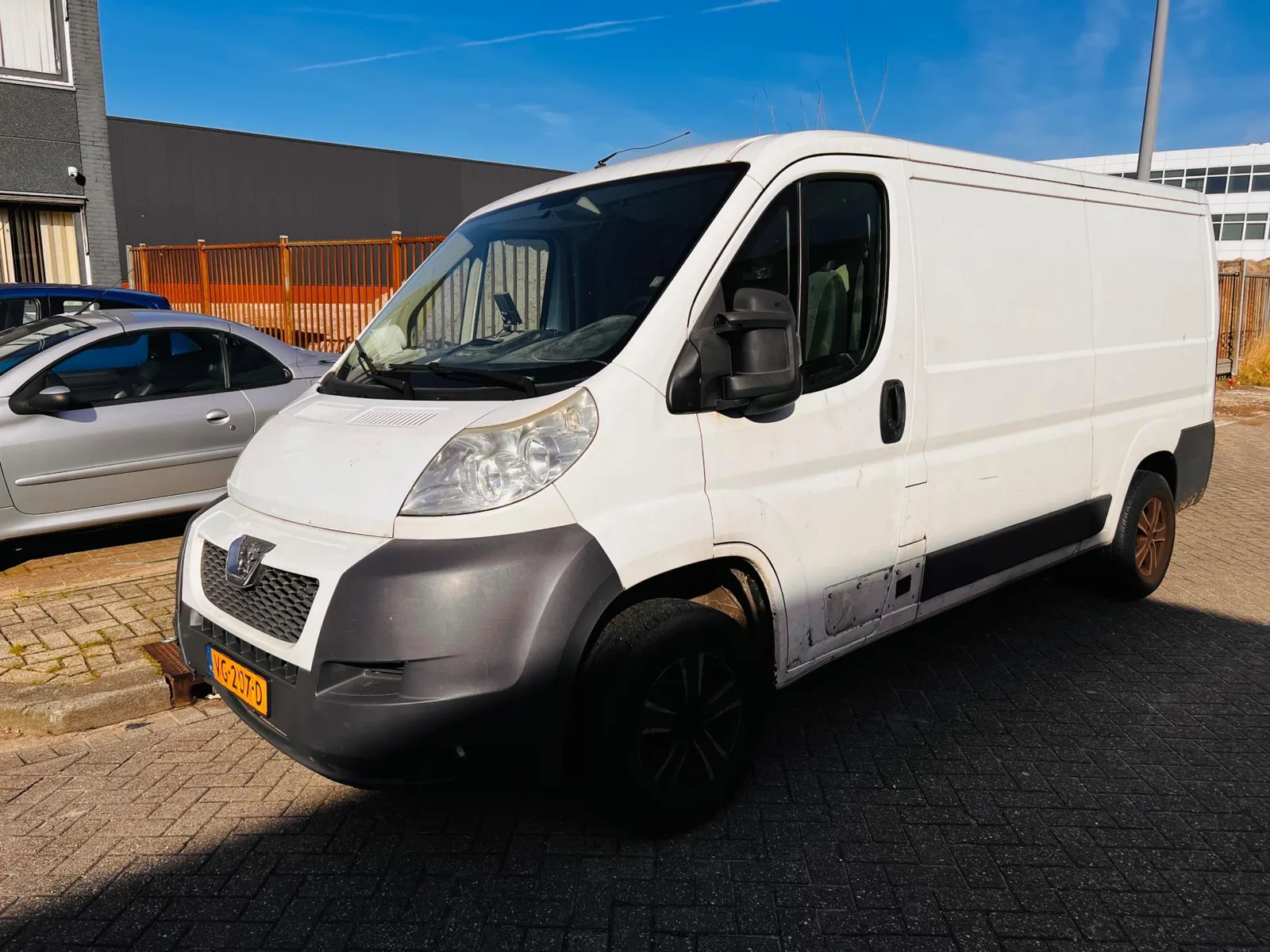 Peugeot Boxer (2013) — foto 1