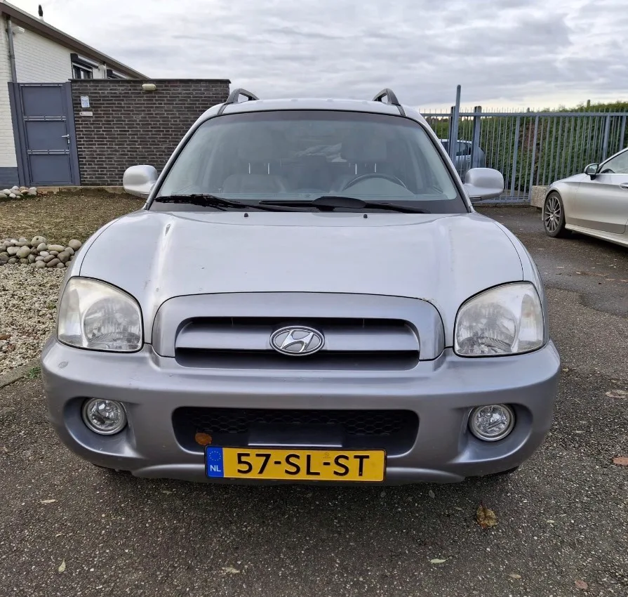 Hyundai Santa Fe (2006) — foto 1