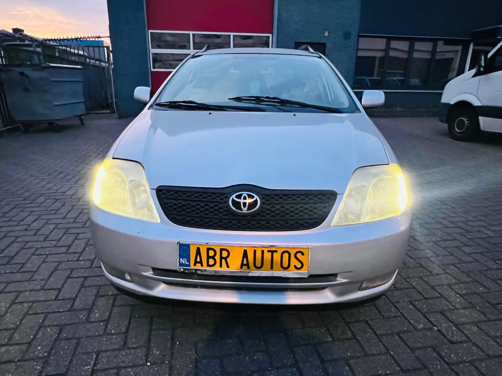 Toyota Corolla (2004) — foto 1