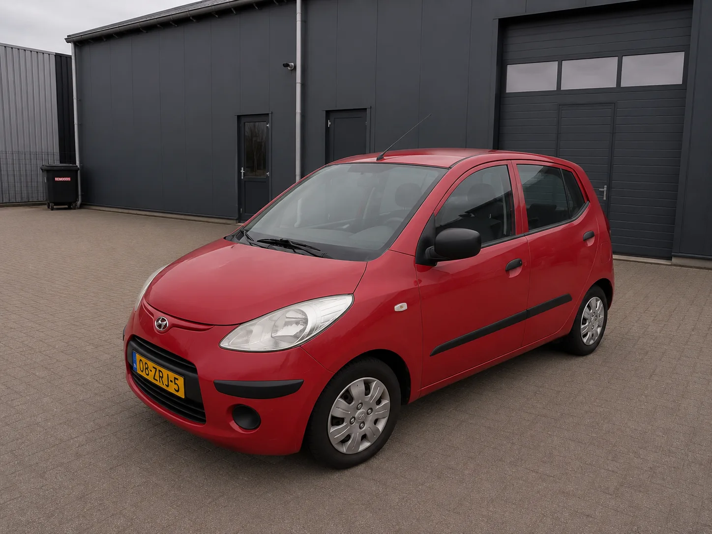 Hyundai i10 (2008) — foto 1