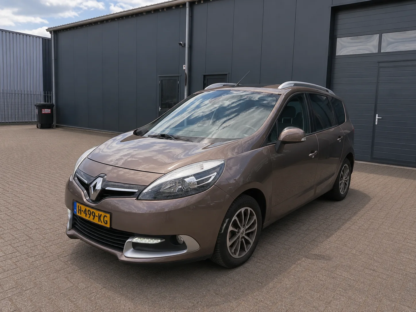 Renault Grand Scénic (2013) — foto 1
