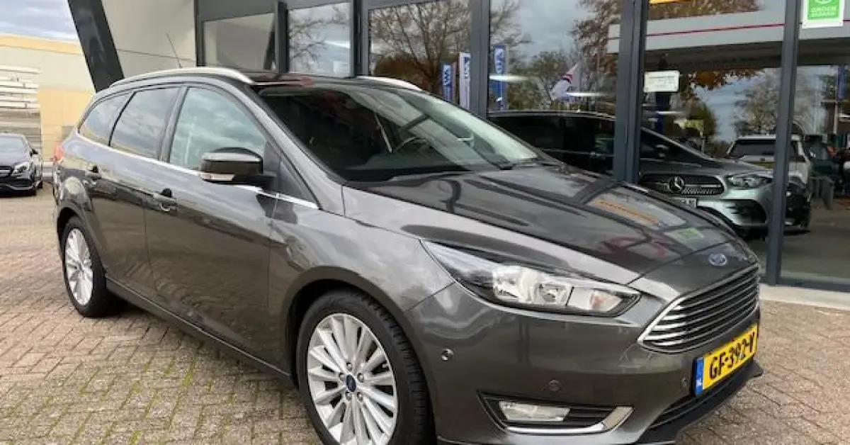 Ford Focus (2015) — foto 1