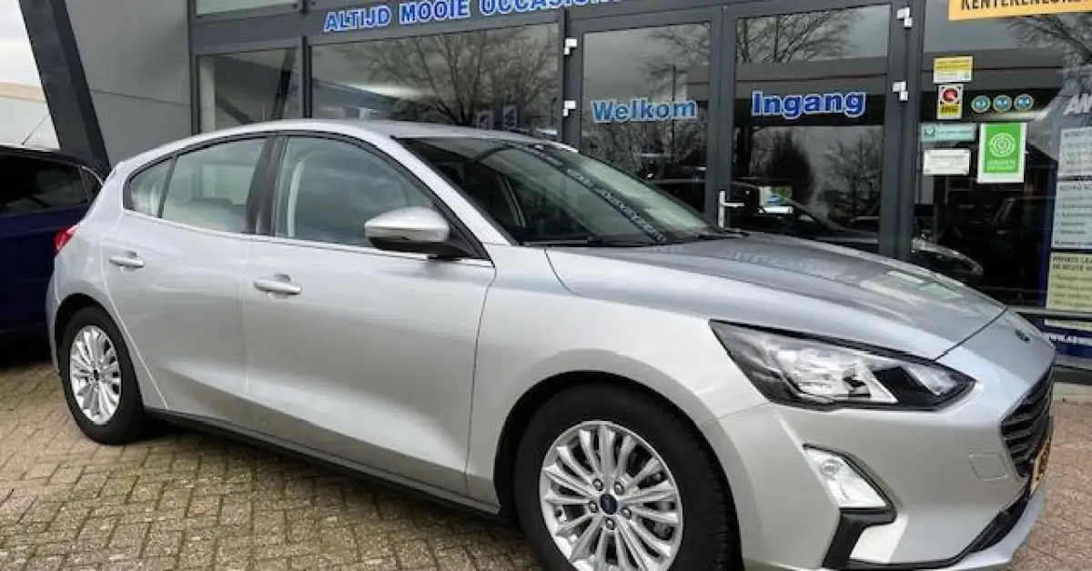 Ford Focus (2020) — foto 1