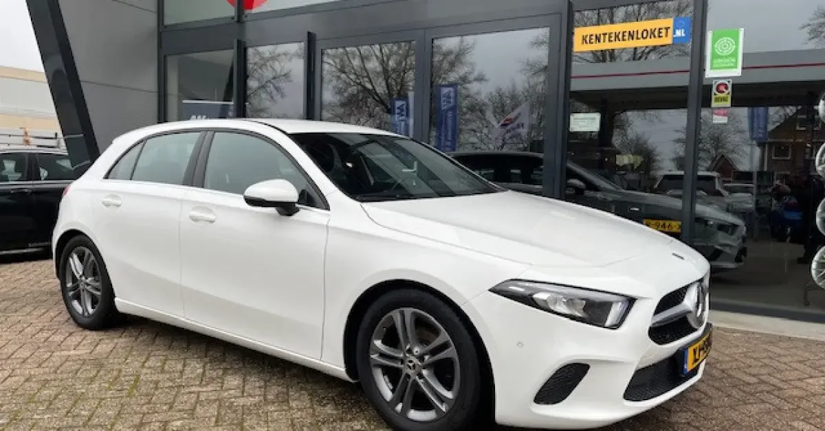 Mercedes-Benz A-Klasse (2019) — foto 1