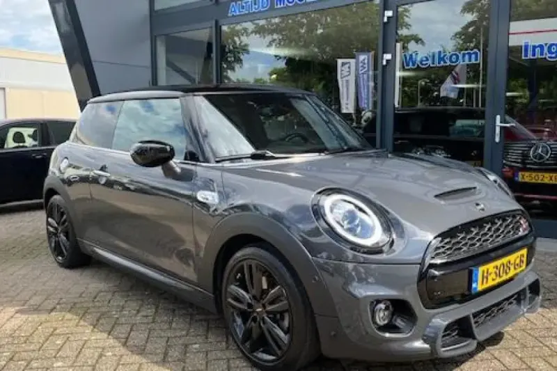 MINI Cooper (2020)