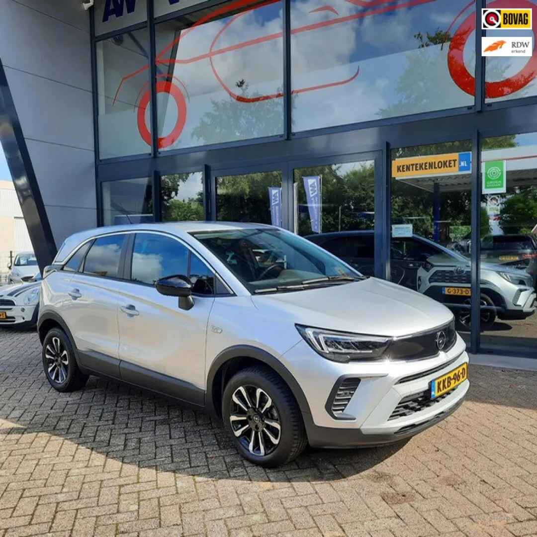 Opel Crossland (2023) — foto 1
