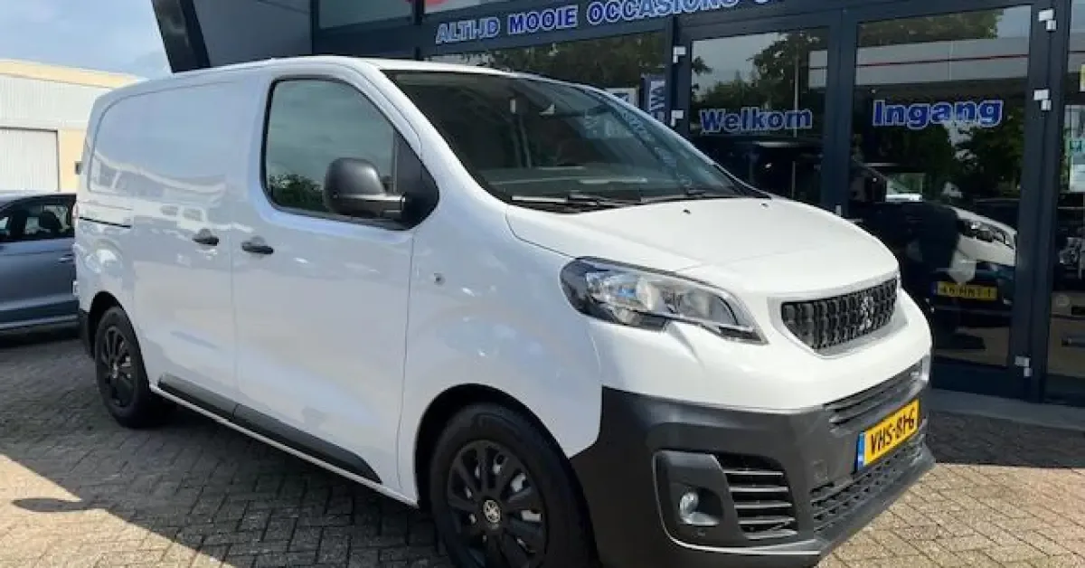 Peugeot Expert (2020) — foto 1